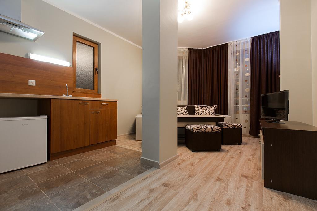 Family Hotel Relaxa ساباريفا بانيا المظهر الخارجي الصورة