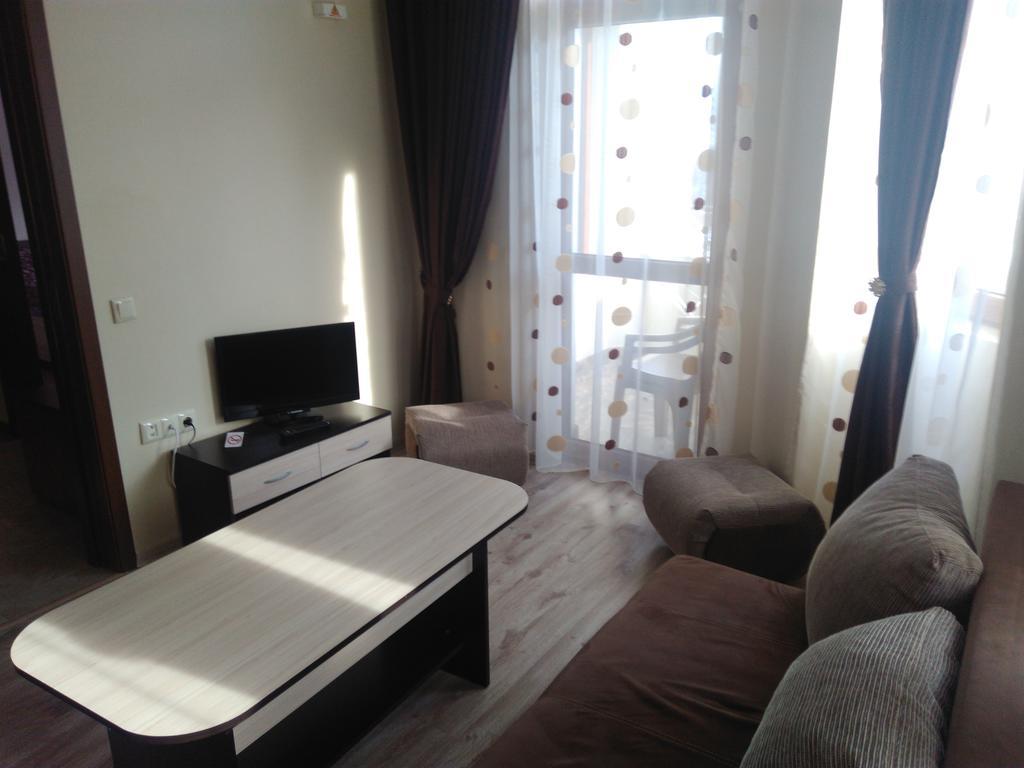 Family Hotel Relaxa ساباريفا بانيا المظهر الخارجي الصورة