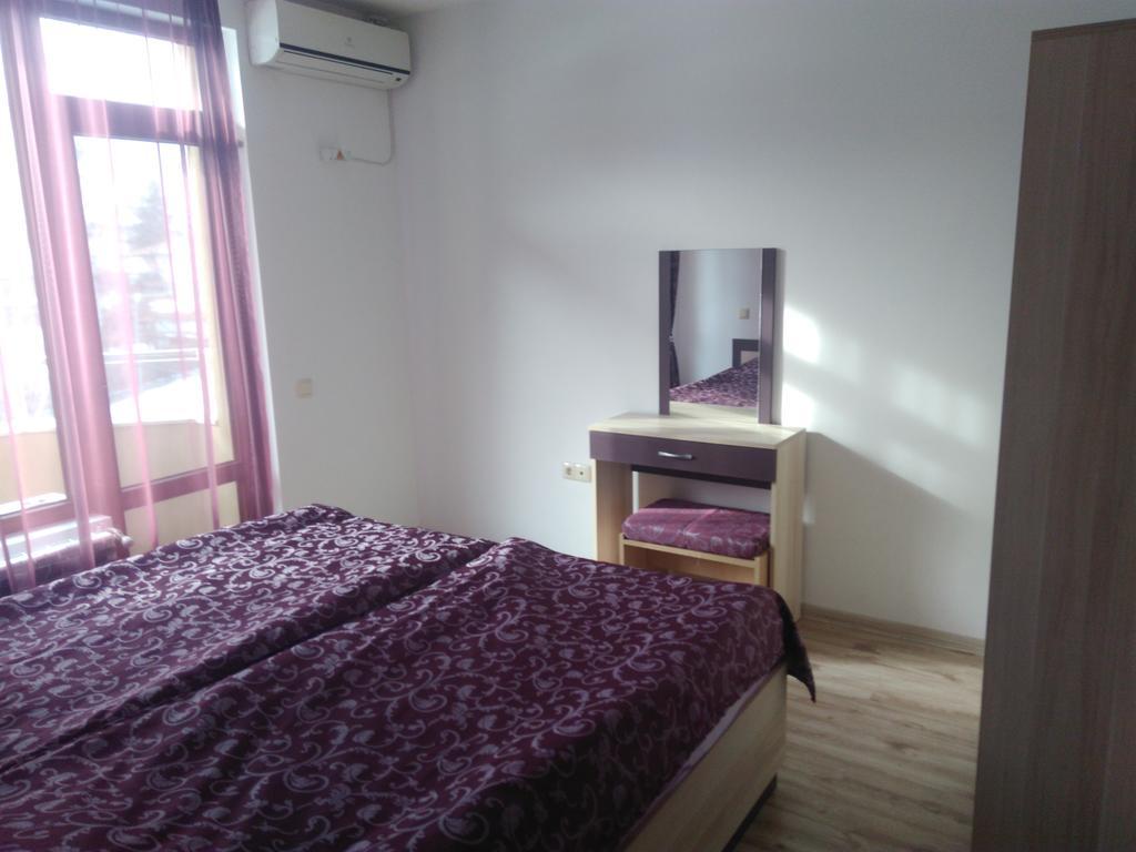 Family Hotel Relaxa ساباريفا بانيا المظهر الخارجي الصورة